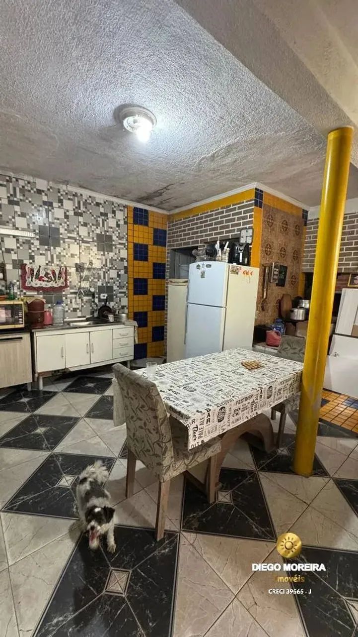 Casa com Piscina e Salão Comercial  Oportunidade Única! - Foto 5