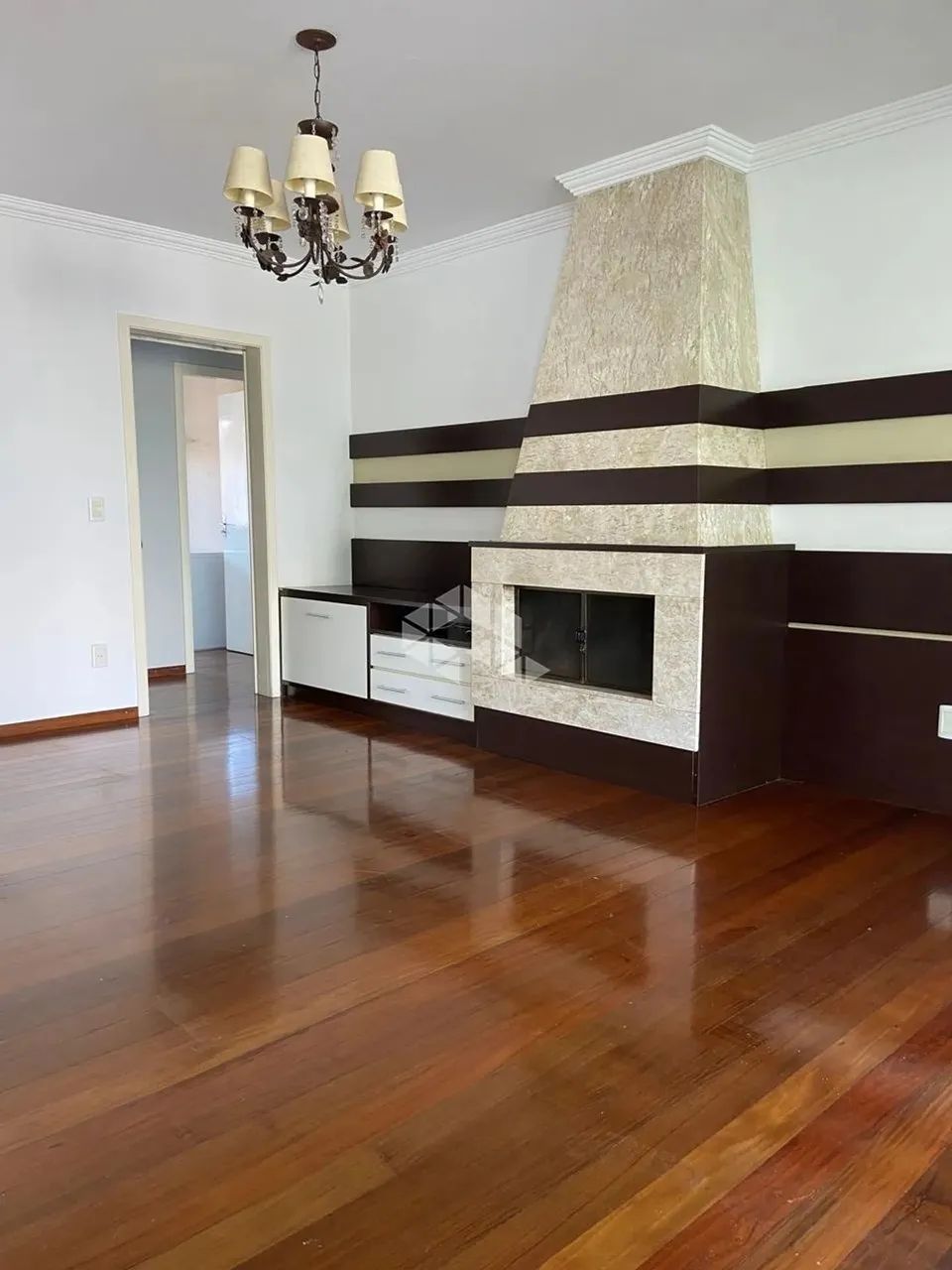 Casa com 230,59 m² privativos, com 4 quartos sendo uma suíte, no Bairro Santo Antão - Foto 5