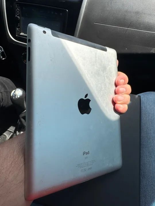 iPad Apple com Tela Quebrada - Foto 2