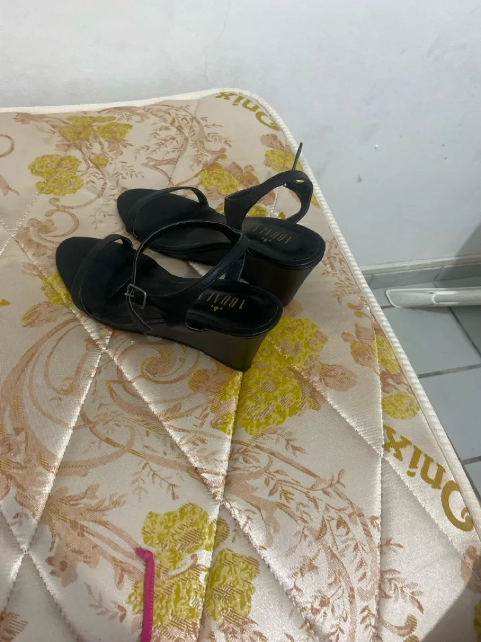Sandália Preta Salto Bloco