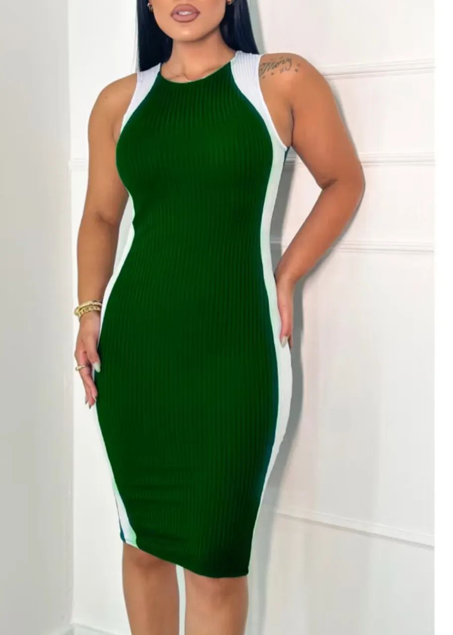 Vestido Marrom com Detalhe Branco - Foto 2