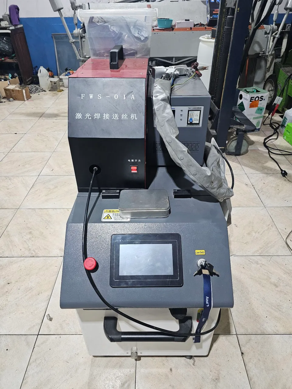 Maquina de corte solda e limpeza a laser