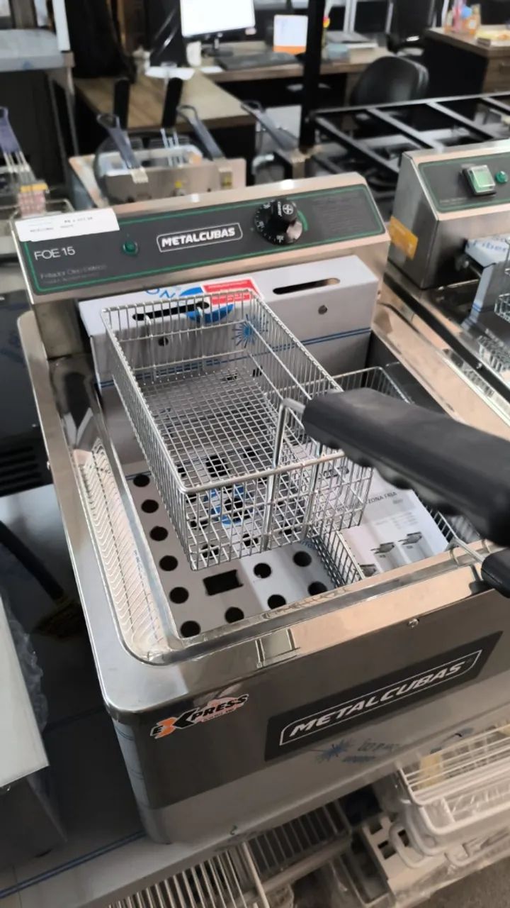 Fritadeira Elétrica Mesa Zona Fria 5000W (Daniel) - Foto 2