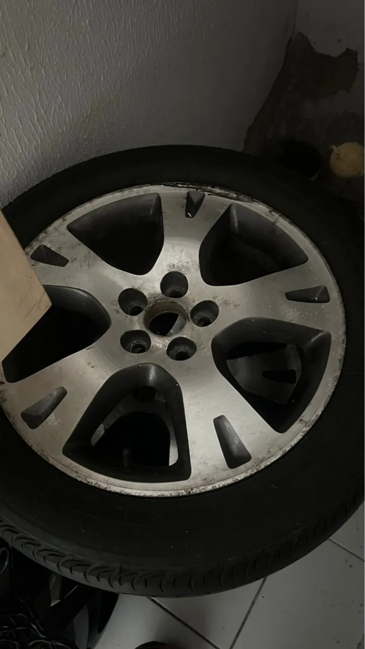 Roda aro 16 original do Corolla 2009