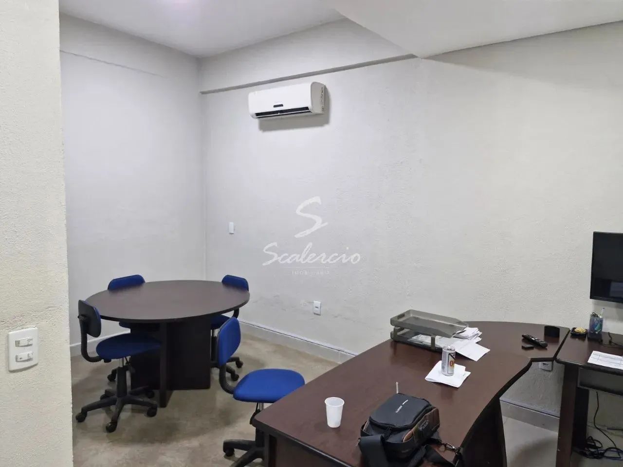 loja 200m², frente rua, dividida, estrutura 3 andares, ótima localização, QN 01, Riacho Fu - Foto 5