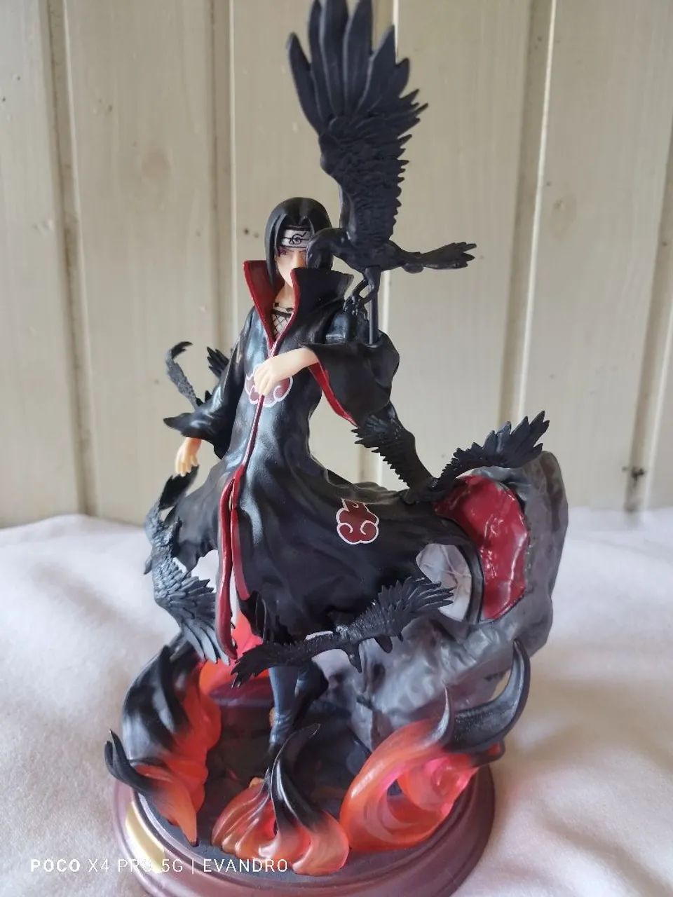 Estátua uchiha Itachi  - Foto 3