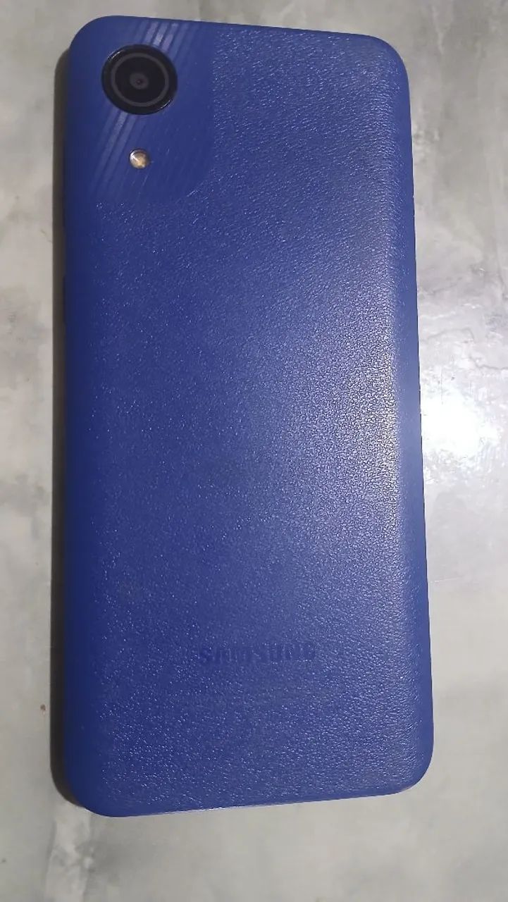 Celular A03 trincado mas funcionando normal 200 reais pra levar logo. Já no menor preço. - Foto 3