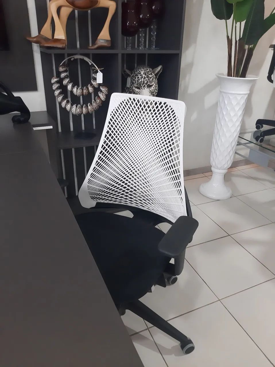 Cadeira de Escritório Ergonômica  - Foto 6