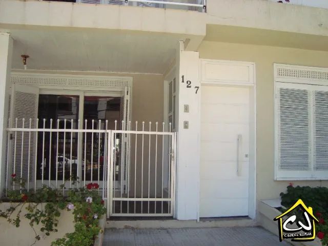 Páscoa/Balonismo 2025 - Casa c/ 4 Quartos - 2 Quadras Mar - Praia Grande