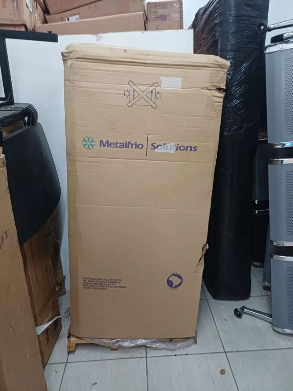 CERVEJEIRA METALFRIO  BEER MAXXI 256 LTS-PRETO ONIX-MODELO VN25TP-220V - Foto 4