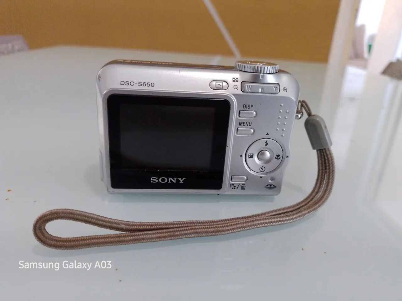 Câmera Digital Sony Cyber-shot 7.2MP [não está ligando]. - Foto 2