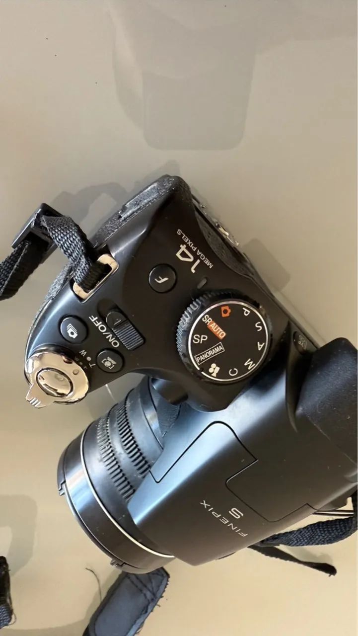 Câmera Fujifilm Finepix S 4300 Zoom 26x - Foto 2