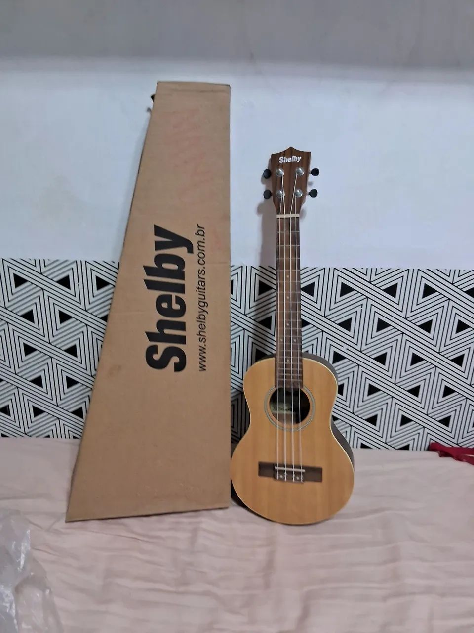 Ukulele Shelby SU25 