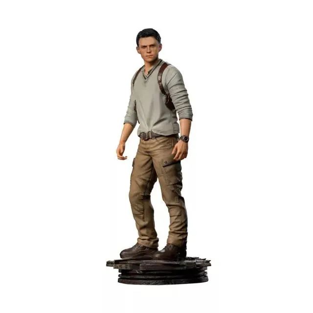 Estátua Iron Studios 1/10 Nathan Drake Uncharted 