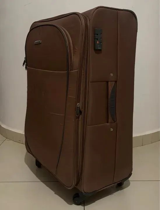 (SÃO CARLOS SP) Mala grande Santino semi-rígida 47x35x77 - rodas360º