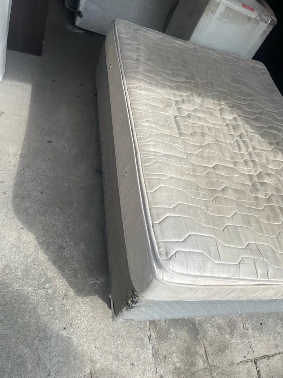 Cama casal Box