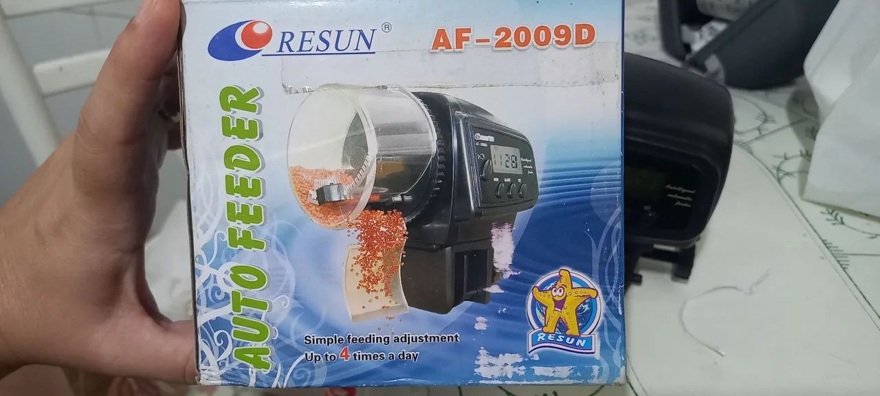 Alimentador automático de peixes RESUN AF-2009D