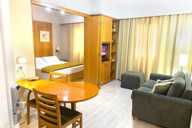 FLATS E APARTAMENTOS PARA LOCAÇÃO