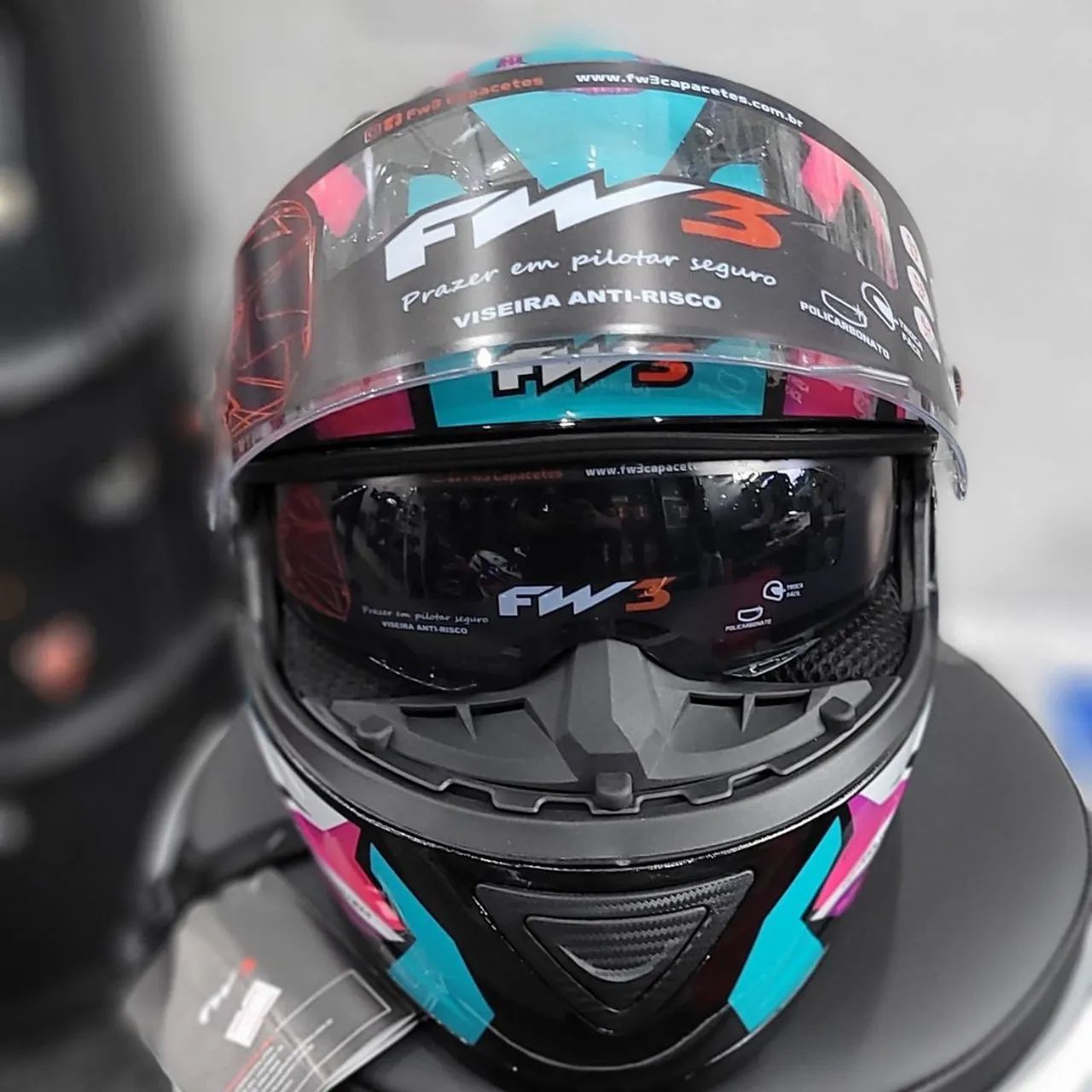 Capacete Fw3 fechado  - Foto 5