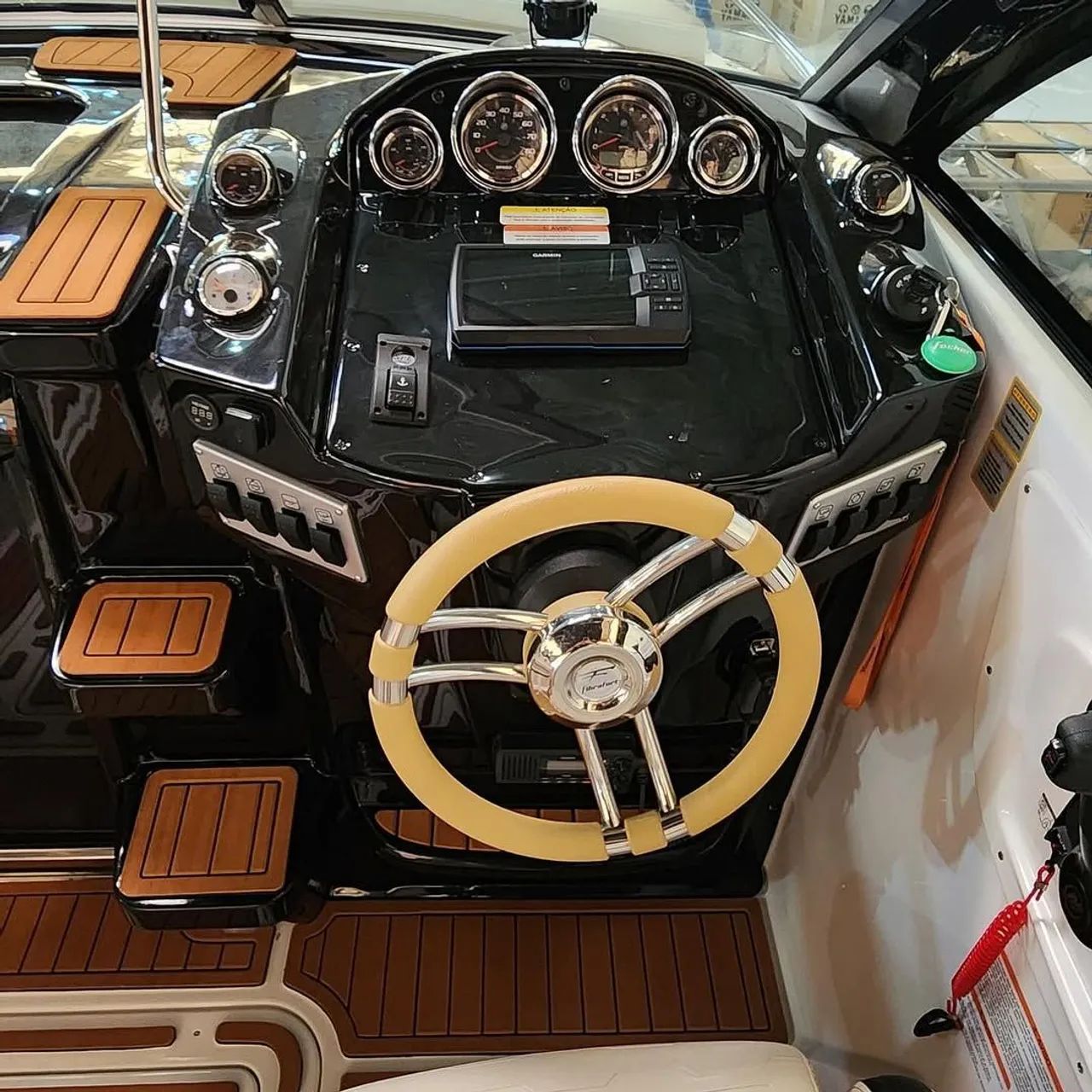 Focker 272 GTC - 2023 x1 Mercruiser 300 HP ñ Phantom Ventura Fs Nx