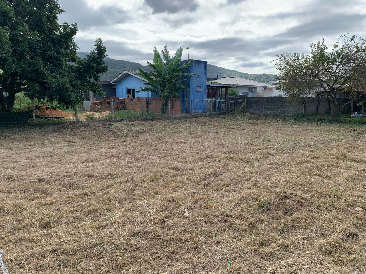 EXCELENTE TERRENO AREIAS DE PALHOCINHA GAROPABA PRONTO PARA CONSTRUIR SUA CASA DOS SONHOS - Foto 3