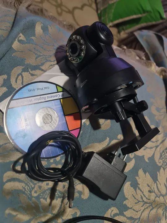 Câmera de Segurança Wireless IP Raptor Antiga