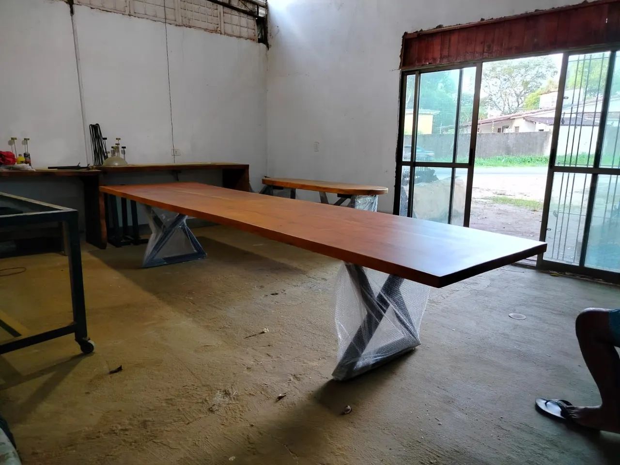 Mesa de Jantar Industrial em Madeira e Aço - Foto 3