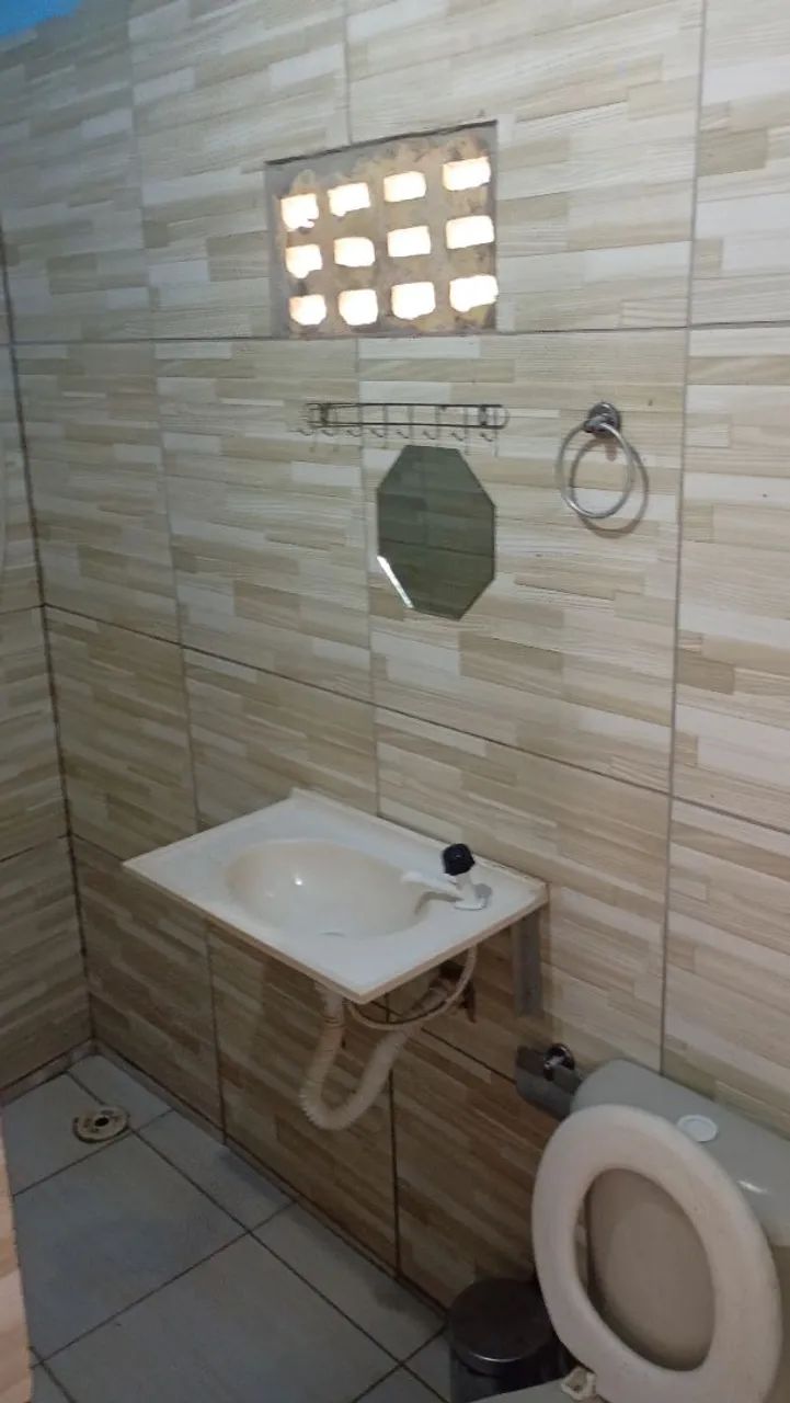 Alugou uma casa de dois quartos e uma kitnet  - Foto 5