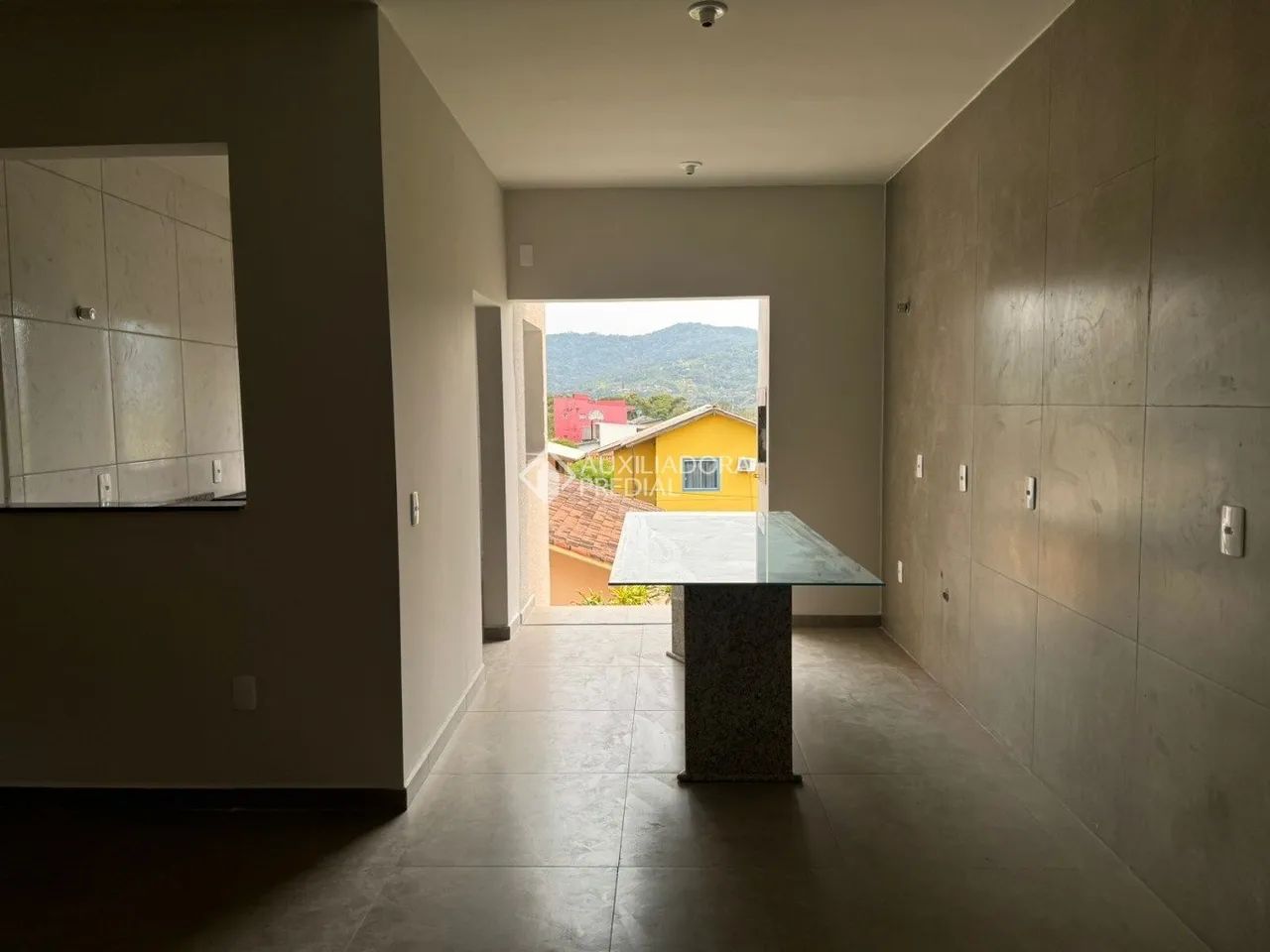 Apartamento com 3 Dormitórios e Vista para o Mar em Pântano do Sul - Florianópolis - Foto 2