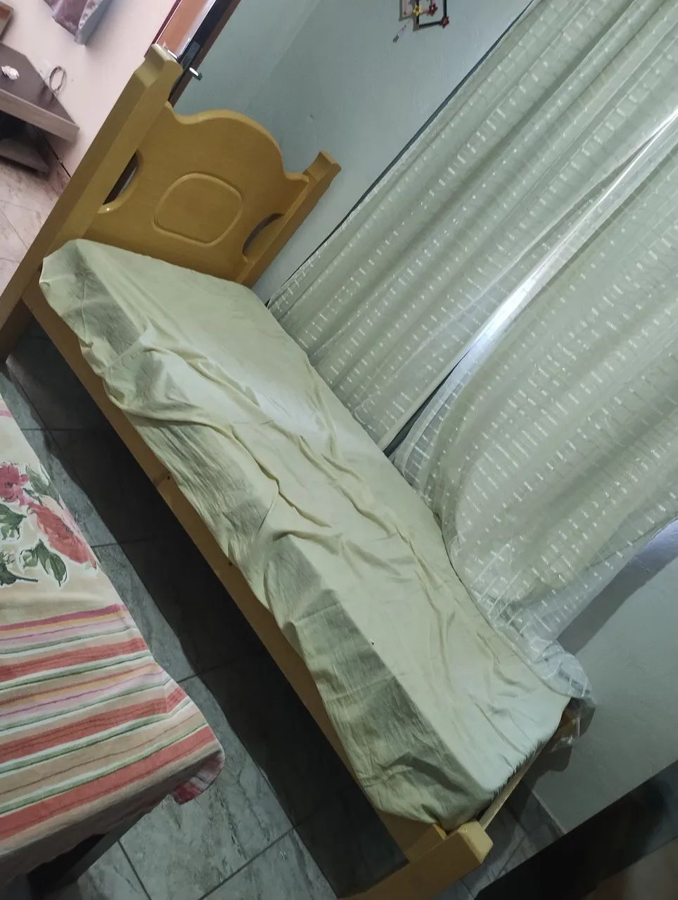 Cama solteiro/ cama casal - Foto 2