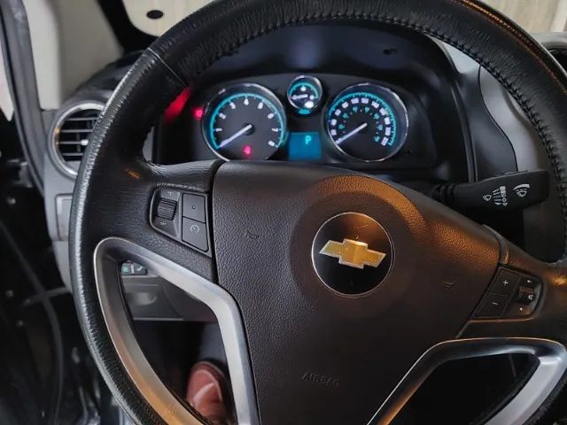 Captiva 53 mil Km rodados. Blindada. Teto Solar, Muito nova. Extra! Luxo Total, Conforto. - Foto 13