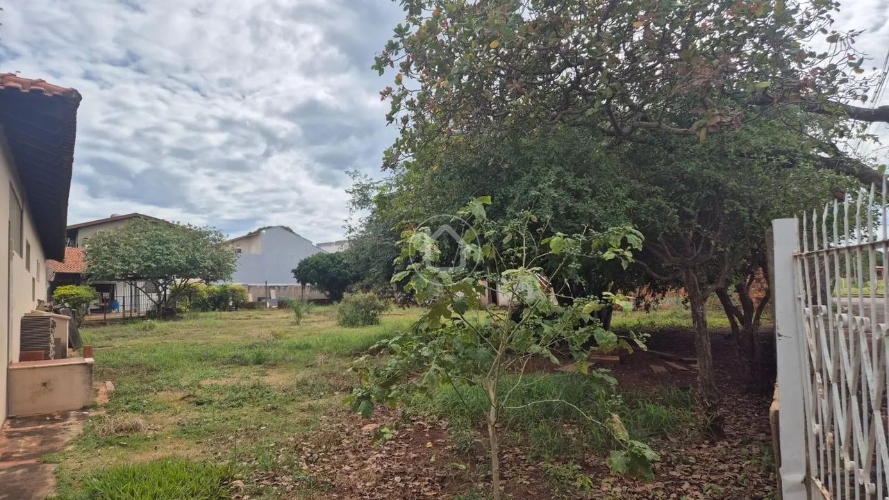TERRENO EM LOCALIZAÇÃO EXCELENTE - Foto 5