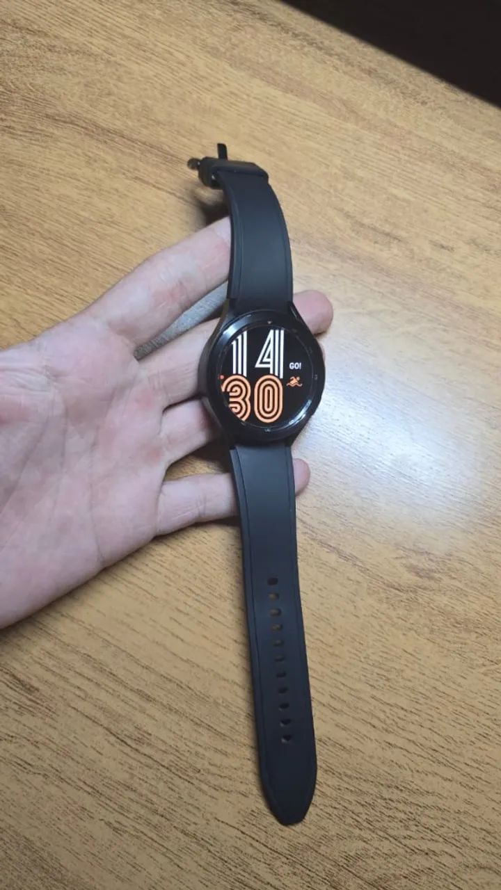 Samsung Galaxy Watch 4 Classic