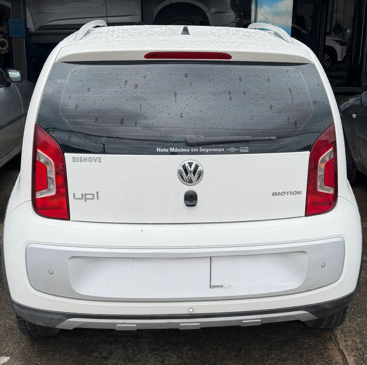 Volkswagen Up! 2015