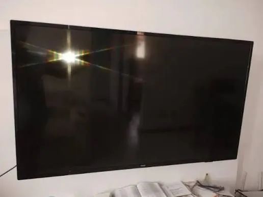 Tv Philips 43PFG5813/78 funcionando com tela quebrada  - Foto 2