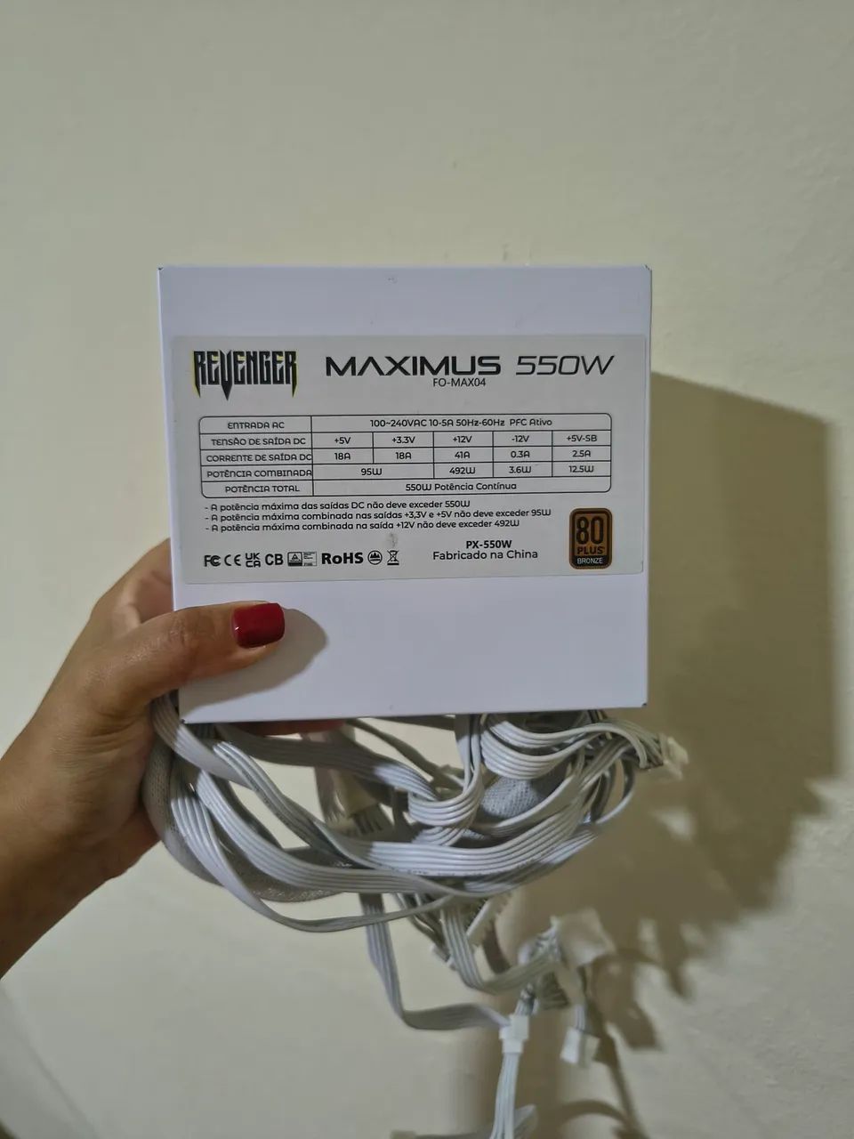 Fonte 550W MAXIMUS 80 PLUS BRONZE - Foto 2