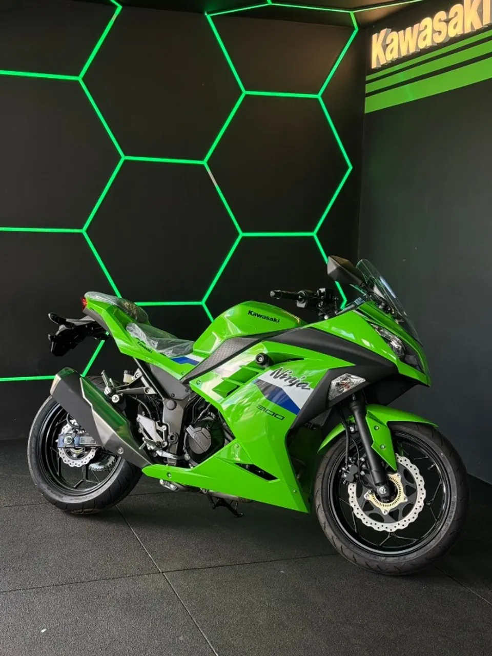 Kawasaki Zx-4r 2026 - 1417286503 | OLX
