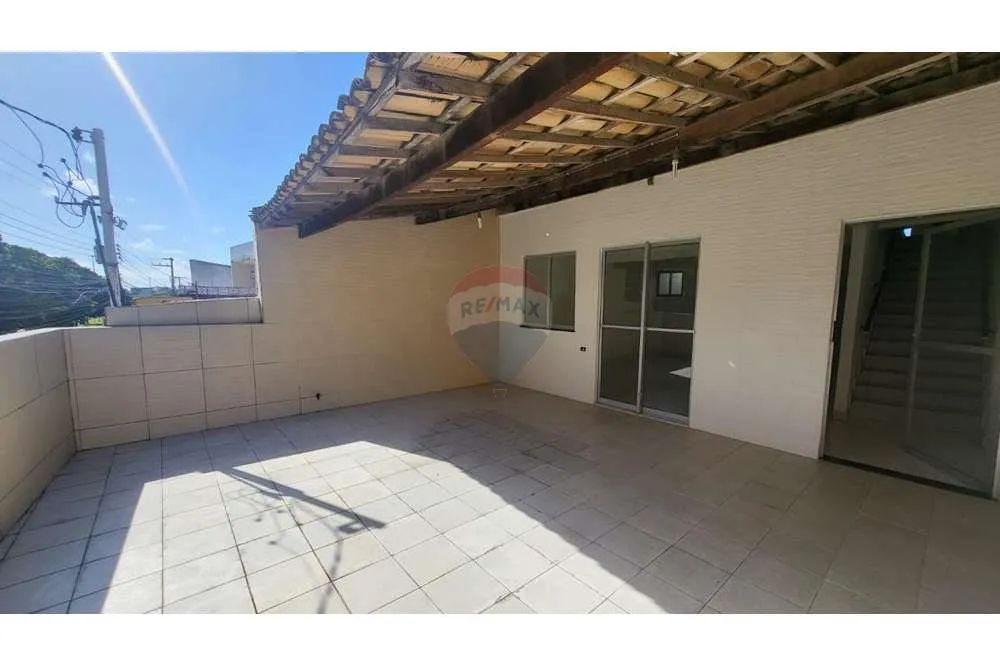Casa com galpão excelente oportunidade para um negocio