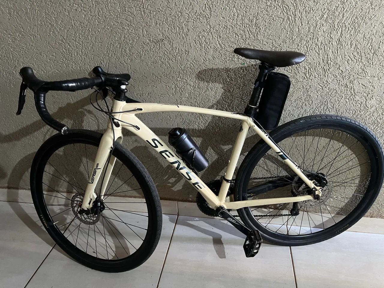 Bicicleta Sense Gravel