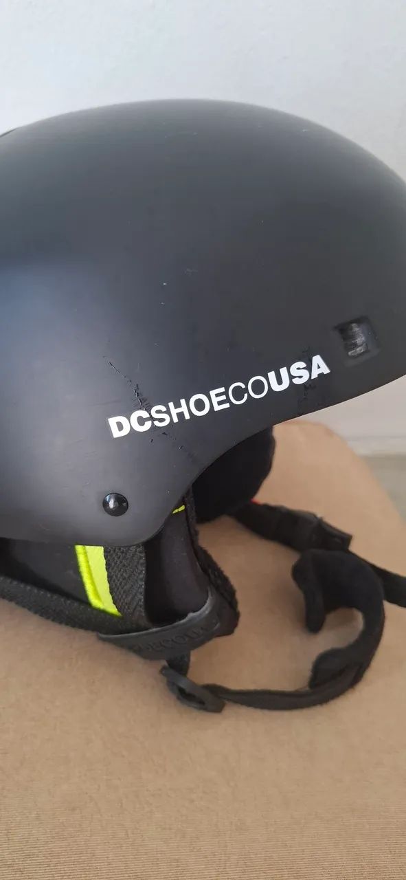 capacete DCSHOES modelo bomber - Foto 2
