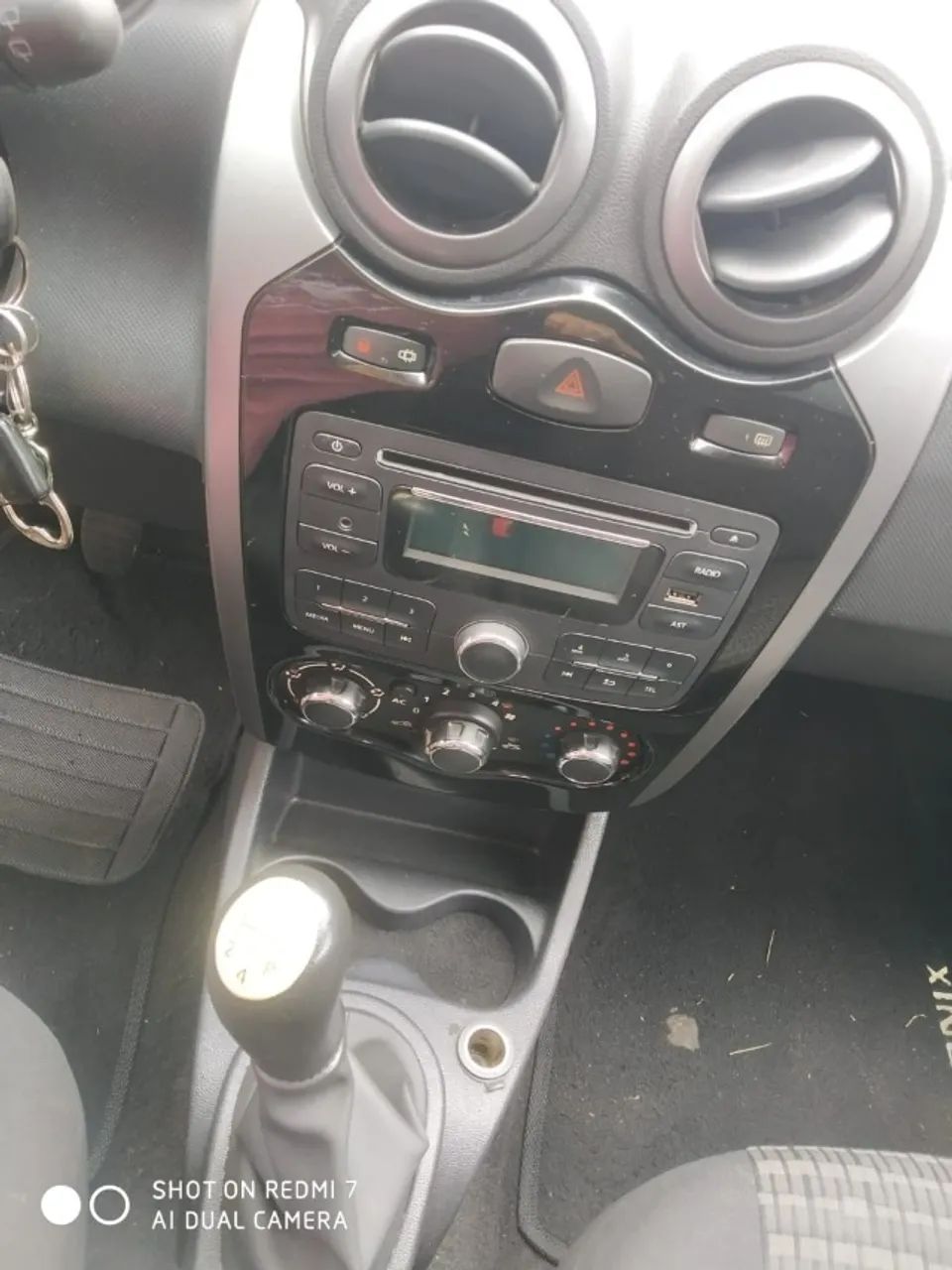 Renault Sandero Expression Hi-flex 1.6 8V 5P 2012 - Foto 5