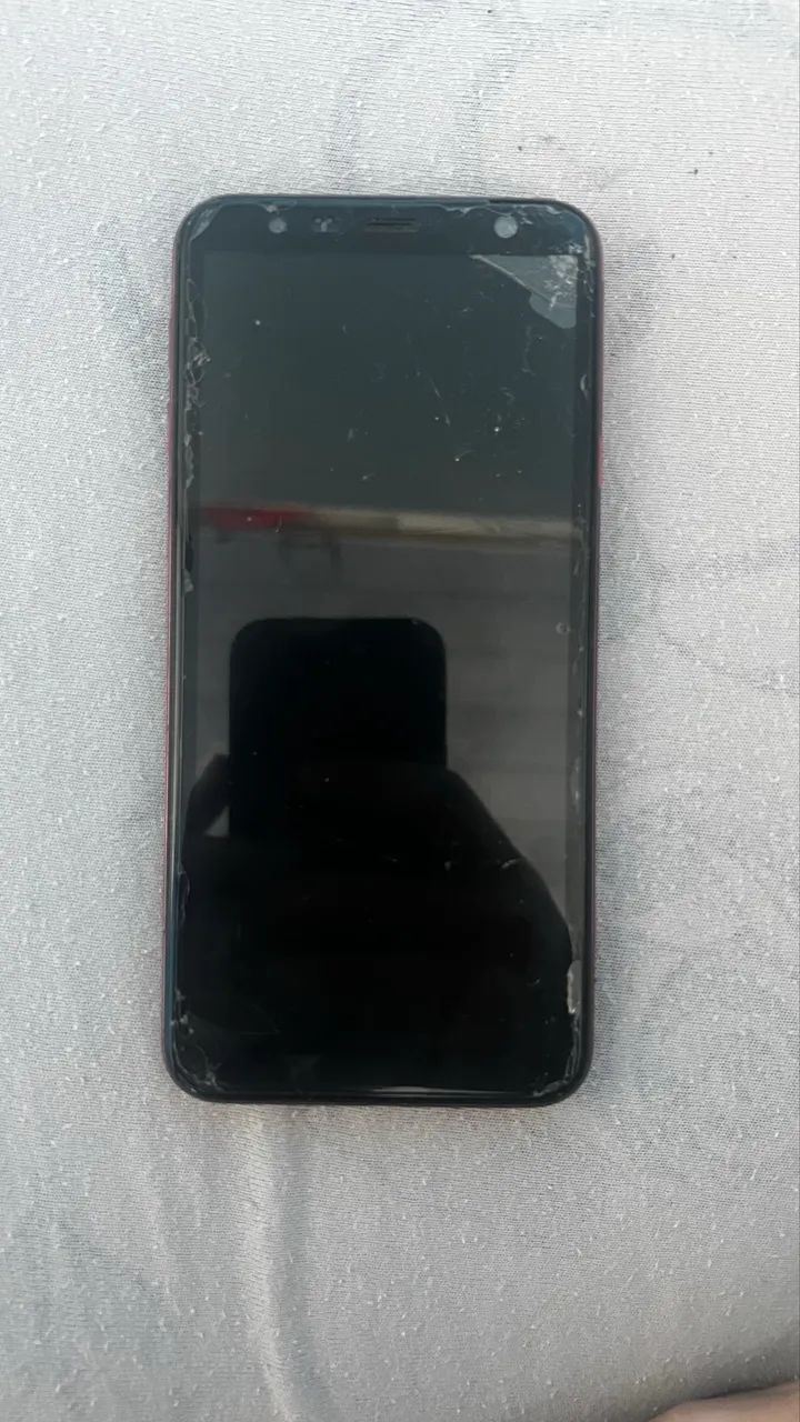 Celular velho para retirada de peças  - Foto 5