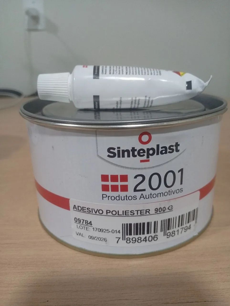 Massa poliéster 900g 2001 produtos automotivos