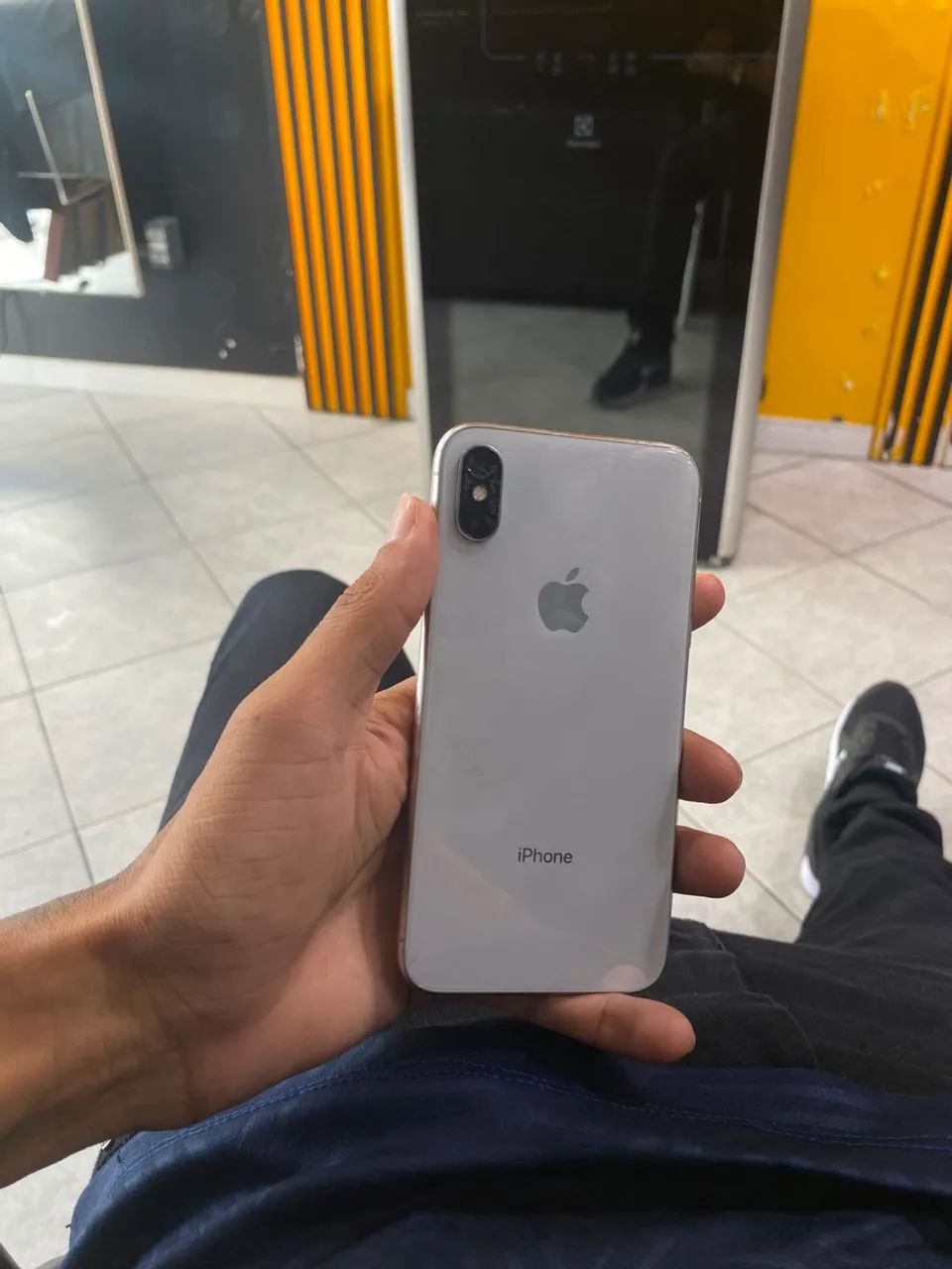 iPhone X 64gb  vendo e troco pouco detalhes  - Foto 3
