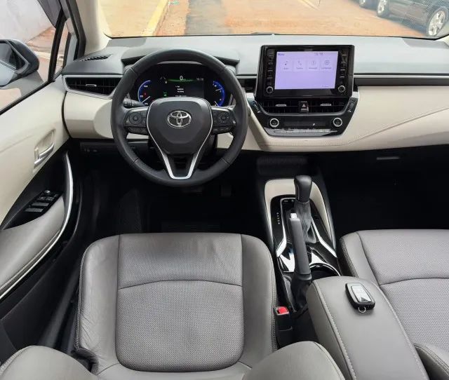 Toyota Corolla Altis Prem. Hybrid 1.8 Flex AUT, foto 10 de 20