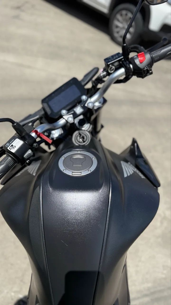 CB 300F TWISTER  - Foto 2