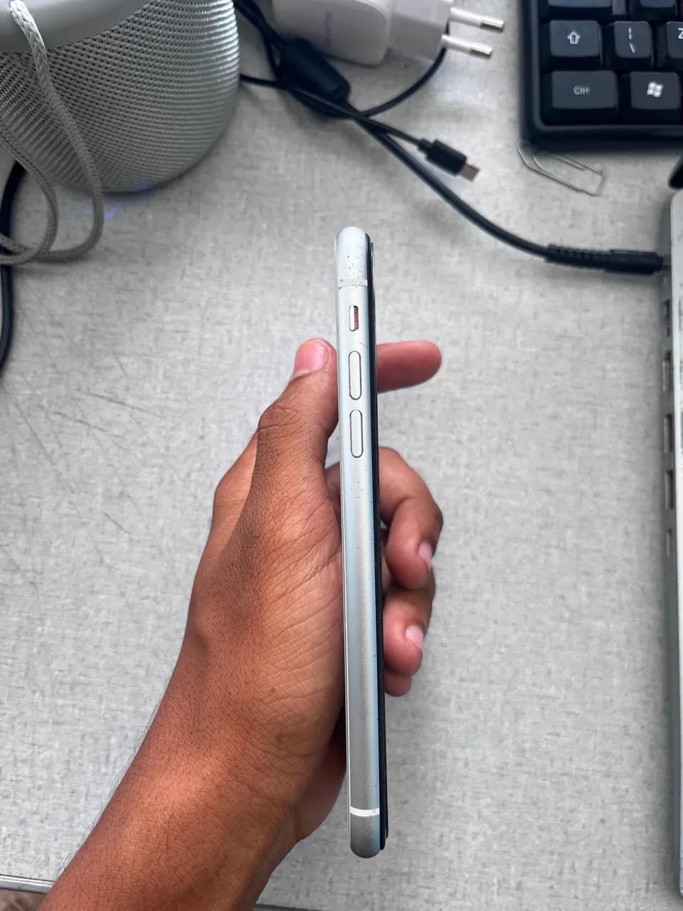 IPone Xr novin