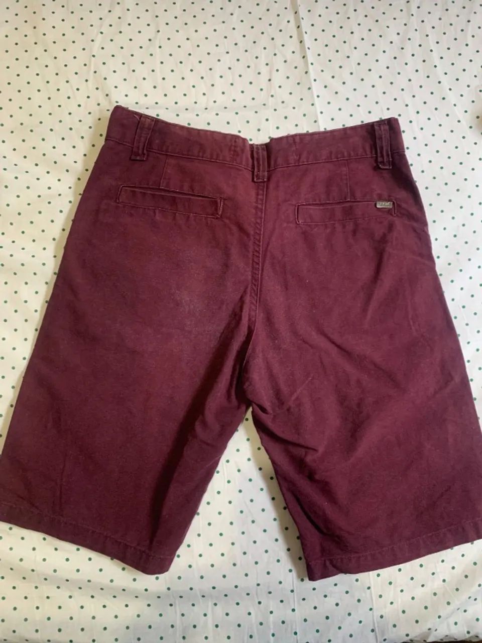 Bermuda vinho - Foto 2