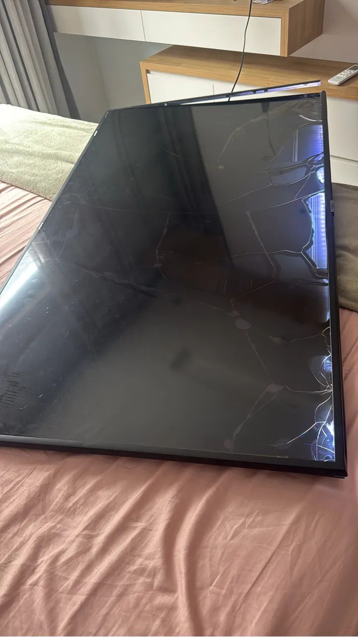 TV quebrada - Foto 2