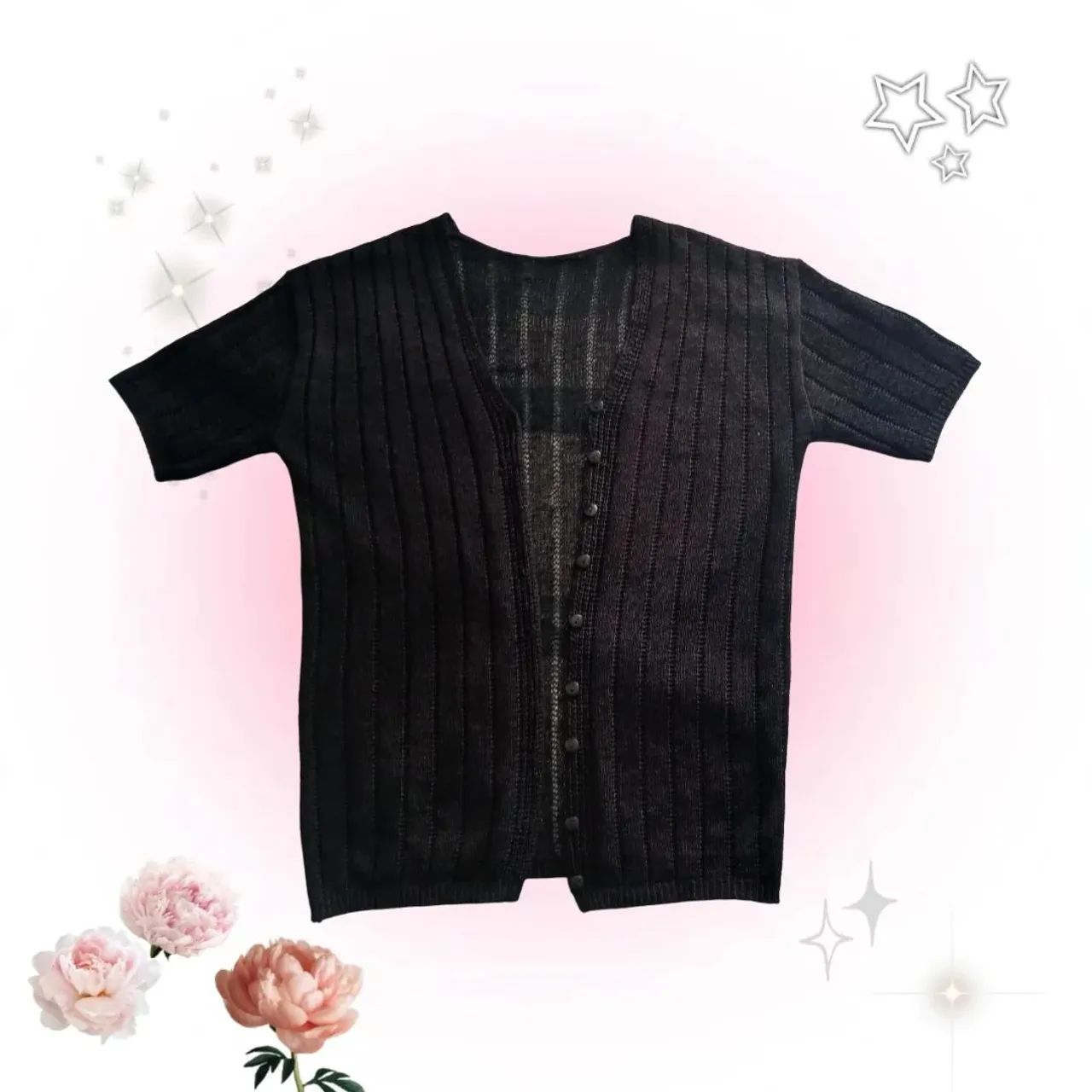 blusa de botão com certa transparência 
